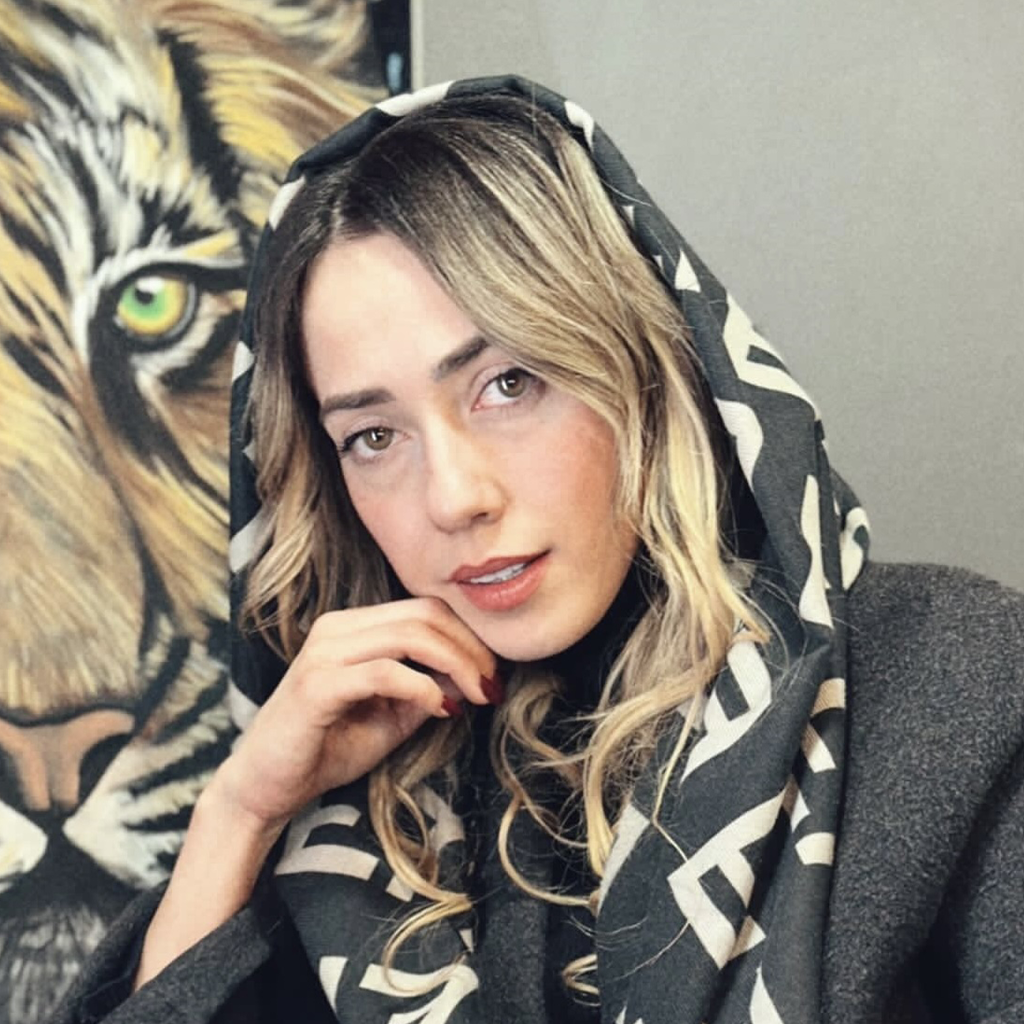 نیلوفر محسنی